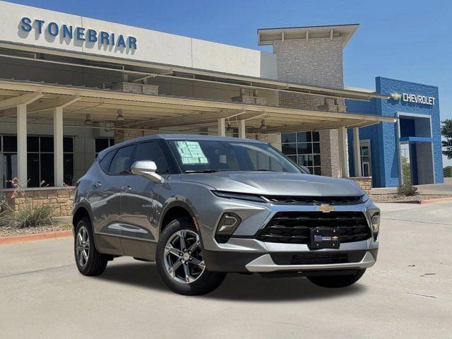 New 2026 Chevrolet Blazer LT FWD image 1