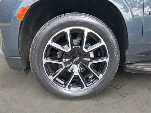 Used 2021 Chevrolet Tahoe RST w/ Luxury Package image 14