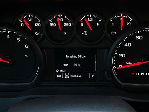 Used 2024 Chevrolet Silverado 1500 Custom Trail Boss w/ LPO, Dark Essentials Package image 16