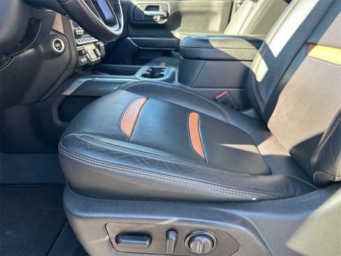 Used 2021 GMC Sierra 1500 AT4 w/ AT4 Value Package image 10