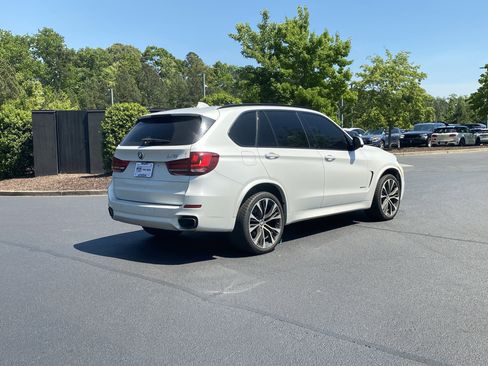 Used 2018 BMW X5 xDrive50i image 3