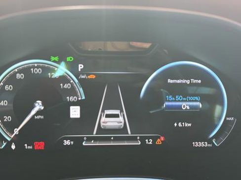 Used 2024 Genesis G80 Advanced w/ Prestige Package image 22