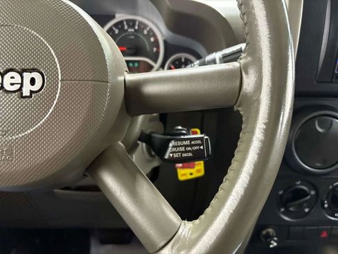 Used 2007 Jeep Wrangler Unlimited Sahara w/ Trailer Tow Group image 22