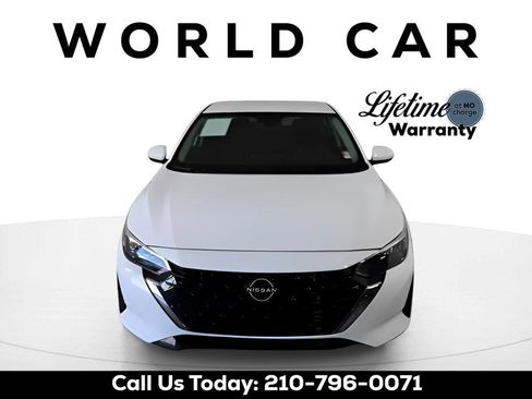 Used 2024 Nissan Sentra S image 2