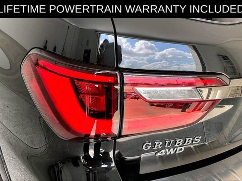 Used 2024 INFINITI QX80 Sensory AWD/4WD image 40