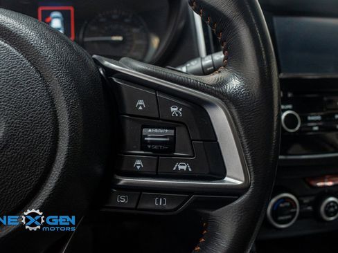 Used 2020 Subaru Crosstrek 2.0i Premium w/ Moonroof Package 2 image 17