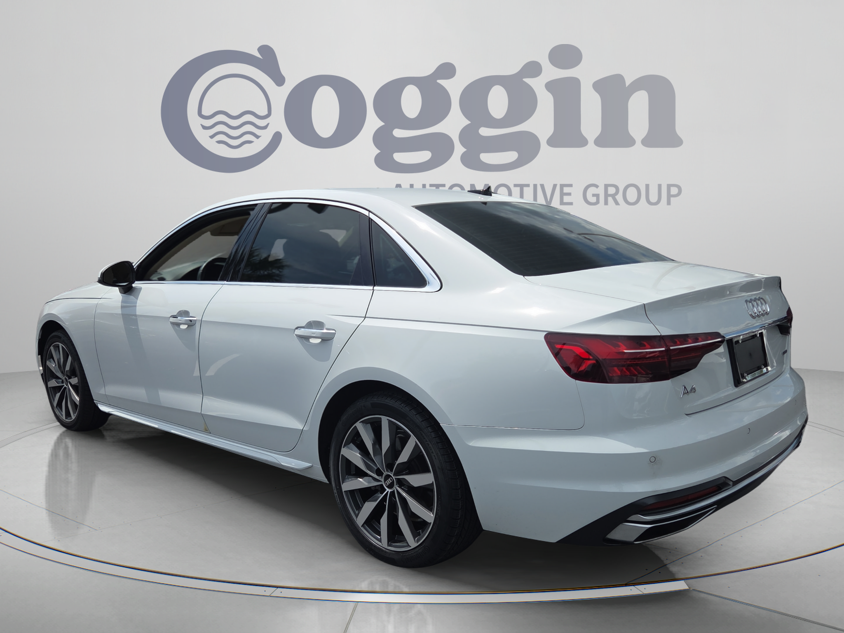 Used 2023 Audi A4 2.0T Premium w/ Convenience Package AWD/4WD image 3