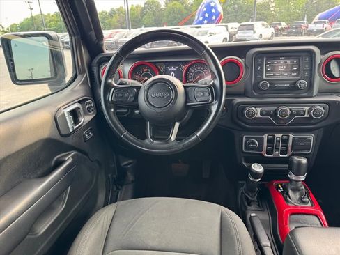Used 2018 Jeep Wrangler Unlimited Sport S AWD/4WD image 12