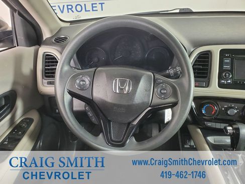 Used 2018 Honda HR-V LX image 16