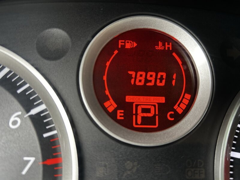 Used 2012 Nissan Sentra 2.0 FWD image 11
