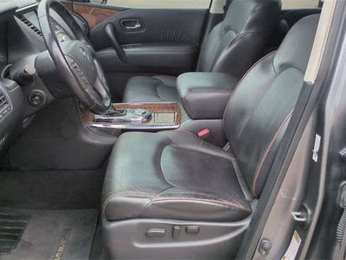 Used 2019 Nissan Armada Platinum w/ Captain's Chairs Package image 10