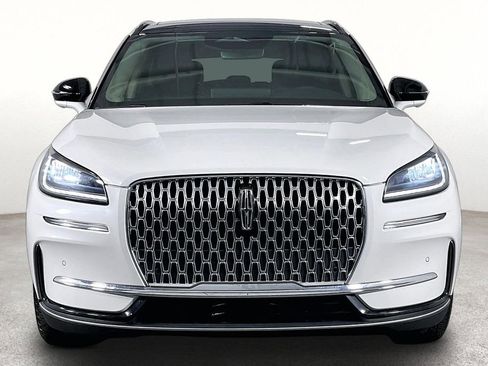 Used 2026 Lincoln Corsair Premiere FWD image 5