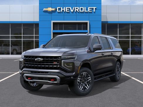 New 2026 Chevrolet Suburban Z71 w/ Comfort Package AWD/4WD image 30