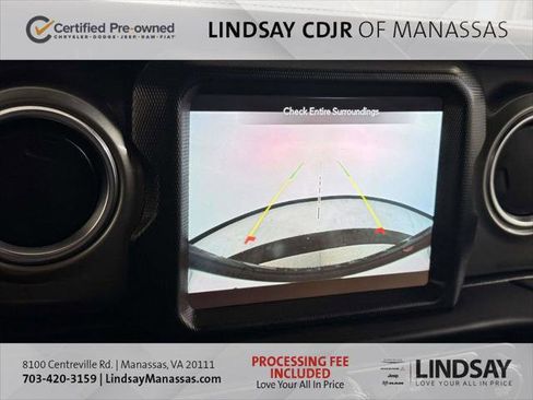 Certified 2022 Jeep Wrangler Unlimited Sahara w/ Cold Weather Group AWD/4WD image 26