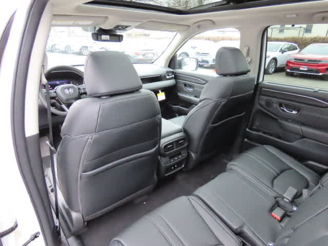 New 2026 Honda Pilot Touring image 17