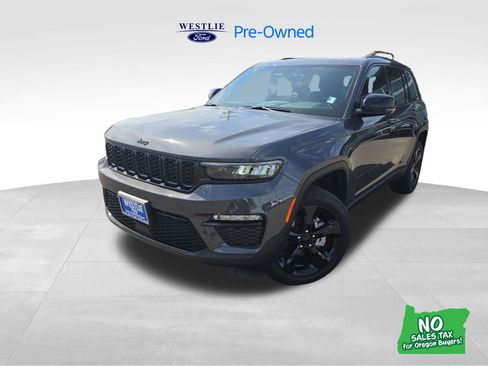 Used 2025 Jeep Grand Cherokee Limited w/ Black Appearance Package AWD/4WD image 1