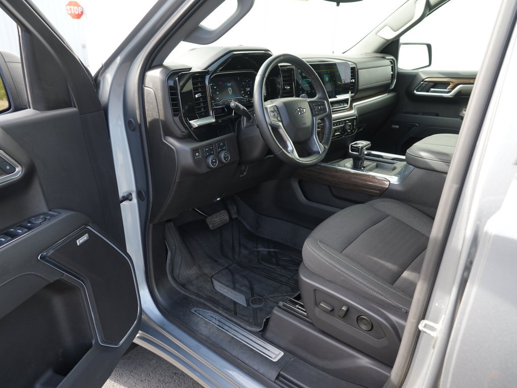 Certified 2024 Chevrolet Silverado 1500 RST w/ All Star Edition Plus AWD/4WD image 14