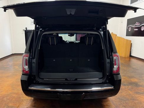Used 2018 GMC Yukon Denali w/ Denali Ultimate Package AWD/4WD image 35