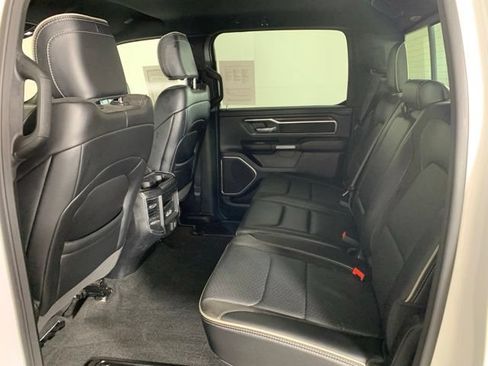 Used 2023 RAM 1500 Laramie AWD/4WD image 6