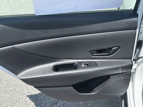 New 2026 Hyundai Elantra Sport FWD image 23