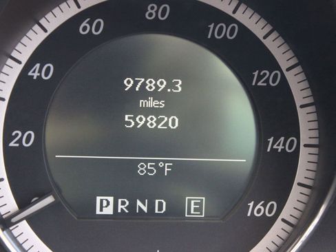 Used 2011 Mercedes-Benz E 550 Cabriolet image 15