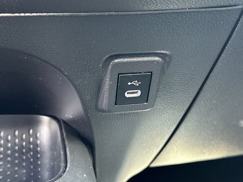 Used 2024 Toyota Corolla SE FWD image 27