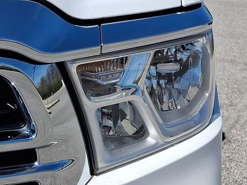 Used 2020 RAM 1500 Big Horn AWD/4WD image 12