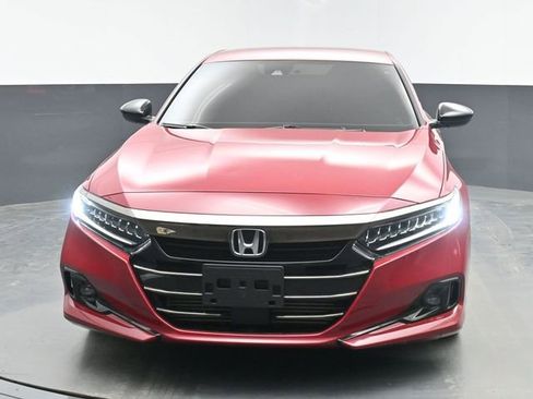 Used 2022 Honda Accord Sport image 3