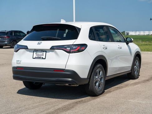 New 2026 Honda HR-V LX image 7