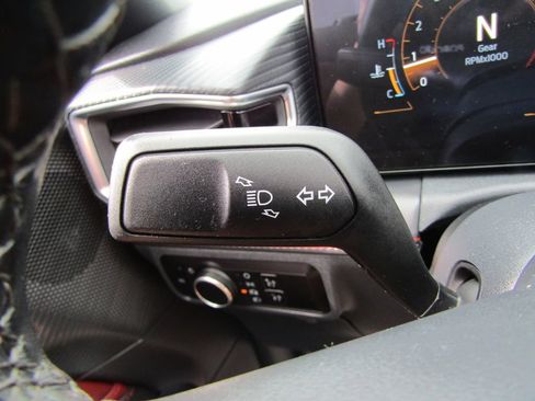 Used 2025 Ford Mustang GT Premium RWD image 34