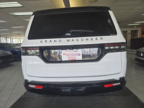 Used 2024 Jeep Grand Wagoneer L Series II w/ Quick Order Packagew 28T image 4