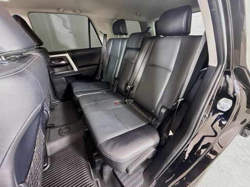 Used 2022 Toyota 4Runner Limited image 22