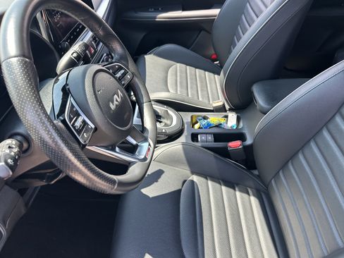 Used 2024 Kia Forte GT-Line w/ GT-Line Premium Package FWD image 14