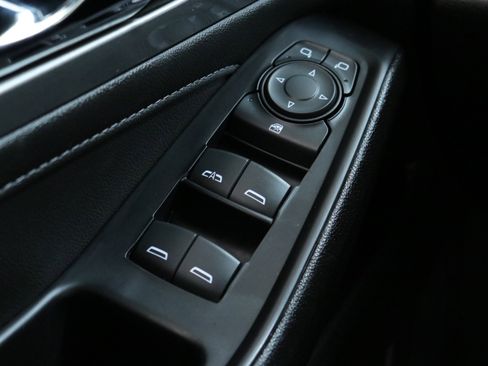 Used 2023 Chevrolet Traverse LT w/ LPO, Floor Liner Package image 22