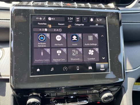 New 2025 Jeep Grand Cherokee Altitude image 25