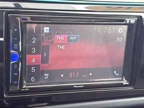 Used 2016 Toyota Corolla S image 12