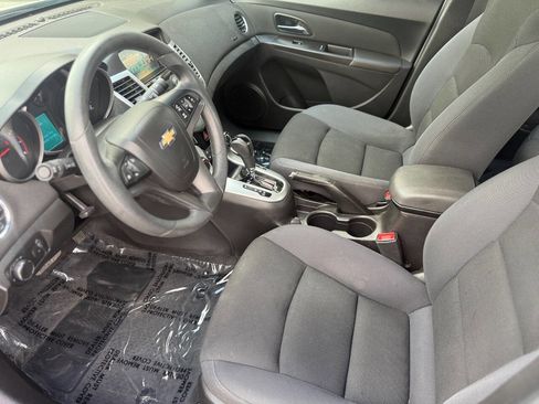 Used 2016 Chevrolet Cruze Eco FWD image 9