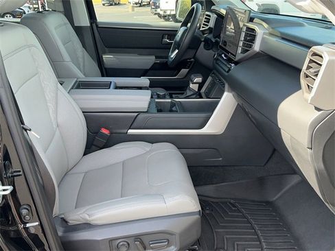 Used 2023 Toyota Tundra Limited image 18