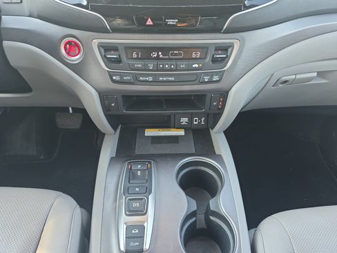Used 2023 Honda Ridgeline RTL-E image 13