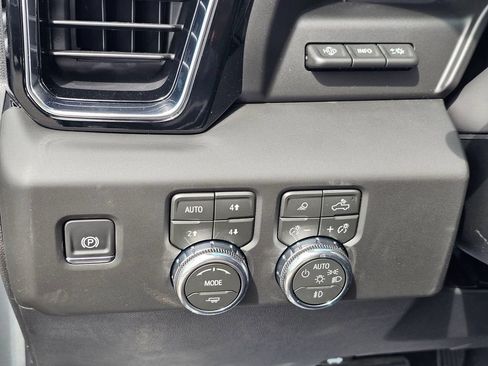 New 2026 GMC Sierra 1500 Denali AWD/4WD image 24