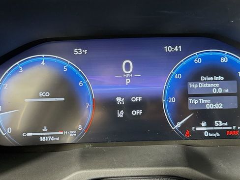 Used 2023 Toyota RAV4 Limited AWD/4WD image 26