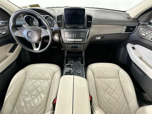 Used 2019 Mercedes-Benz GLS 450 4MATIC w/ Grand Edition Package image 10