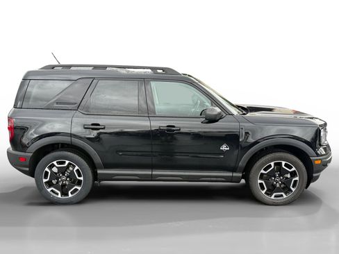 Certified 2023 Ford Bronco Sport Outer Banks w/ Tech Package image 6