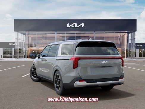 New 2026 Kia Carnival EX FWD image 4