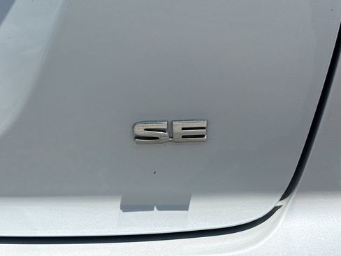 Used 2022 Mitsubishi Eclipse Cross SEL FWD image 10