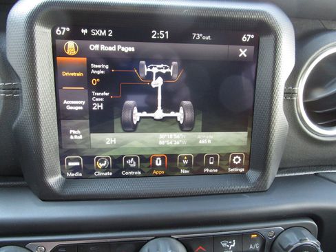 Used 2021 Jeep Wrangler Unlimited Sahara w/ Cold Weather Group image 37