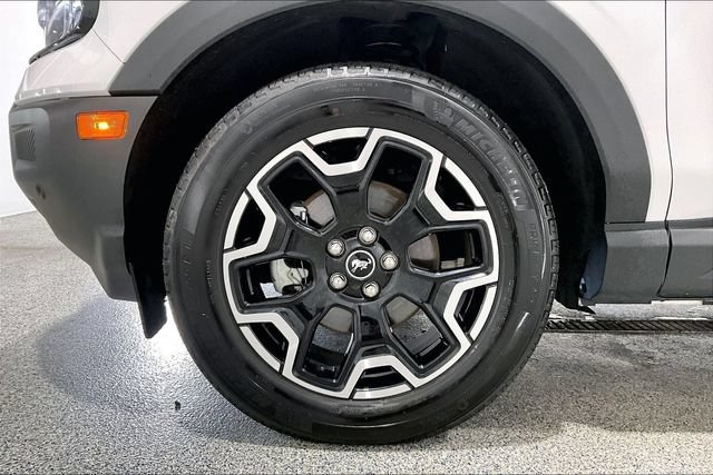 Used 2025 Ford Bronco Sport Outer Banks w/ Outer Banks Tech Package+ AWD/4WD image 42