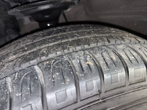 Used 2023 Subaru Forester Premium image 31