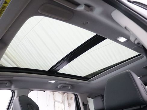 Used 2026 Acura MDX w/ Technology Package image 27