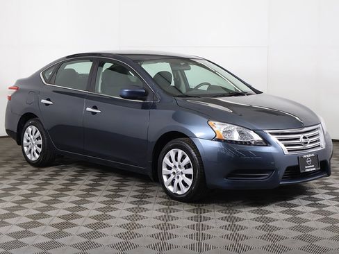 Used 2014 Nissan Sentra S image 38